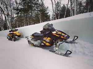 Two 2004 Ski Doo Rev 600 HO / 500 SS Snowmobile Package Awesome!!!