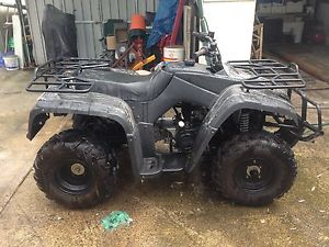Foxico quad bike 150 cc - never used. NO RESERVE