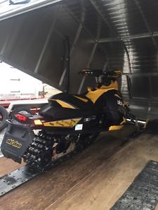 2012 SKI DOO MXZ XRS 800 ETEC