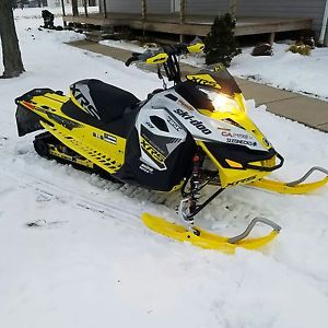 2016 Ski Doo XRS Renegade 800 Etec