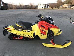 2015 Ski-Doo MXZ XRS 600 E-tec