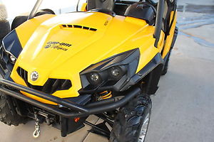 2011 CAN AM COMMANDER
