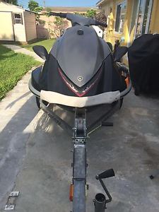 Jet ski Yamaha Cruiser