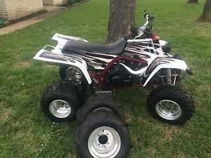 2004 Yamaha Banshee white