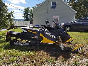 2012 Skidoo Renegade 800 etec