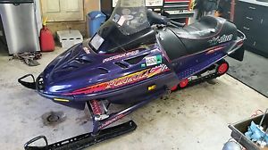 Ski Doo Formula Z Snowmobile. NO RESERVE
