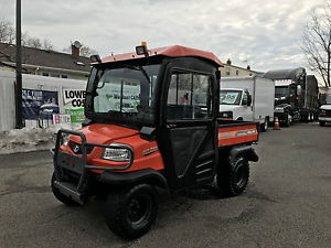 2012  KUBOTA RTV900 4X4 DIESEL, HEATED HARD CAB,DEFROSTER ,FULLY HYDRAULIC DUMP,