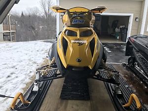 Ski Doo MXZ Renegade 800 PTEK - Fresh engine