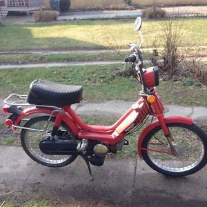 FREE SHIPPING Honda Hobbit Camino PA50 Vintage Moped Scooter
