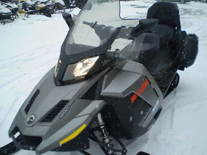 2015 Ski-Doo GT-SE