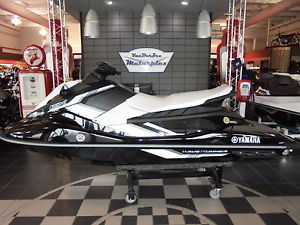 Yamaha ALL NEW 2017  EX 3 seat Waverunner
