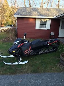 2015 ski doo summit X 174 T3