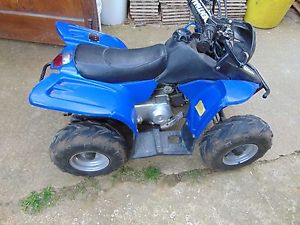 quad bike  spares or repairs needs battery and service