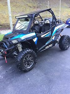 2016 rzr 1000XP LOTS OF EXTRAS FULLY IN CLOSED CAB