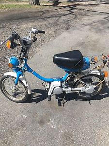 1984 Yamaha QT 50 moped