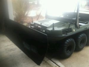 Amphibious  atv argo 8x8 response, 130 hrs, aniv ed, top, plow, winch, lk new.