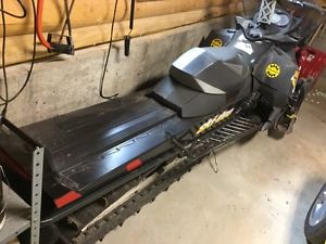2011 Skidoo 800X 163 electric Start,Tmotion,ecotec,2050 miles