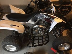 2013 Yamaha Raptor 700 Quad ATV White with Special Edition Graphics MINT