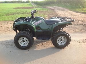 Yamaha Grizzly 550 4x4 farm quad ATV