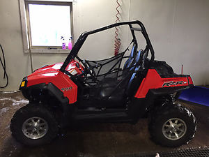 2011 Polaris RZR-S 800R