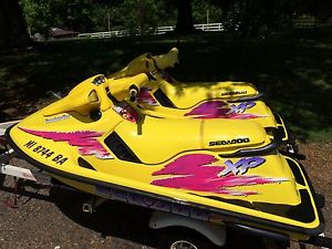 2 SEADOO XP DOUBLE TRAILER (RUN GREAT)