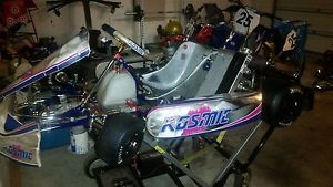 Kosmic racing tag kart