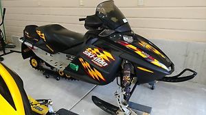2006 SkiDoo MXZ 800 HO - Great Shape