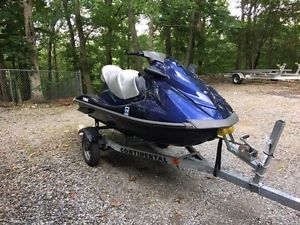 2014 YAMAHA VX DELUXE WAVE RUNNER 26 HOURS